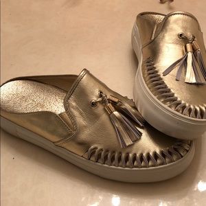 Barely Worn J Slides Mule